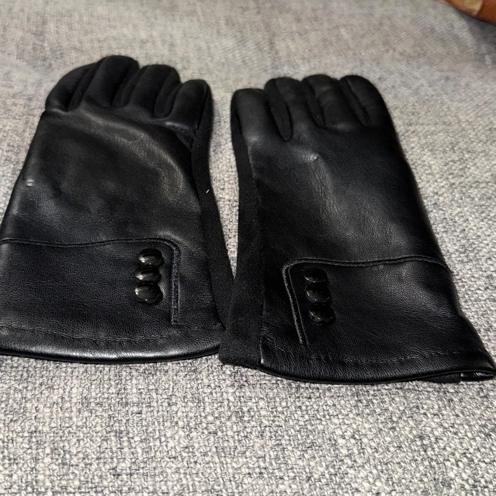 Women’s black faux leather driving gloves size l/xl